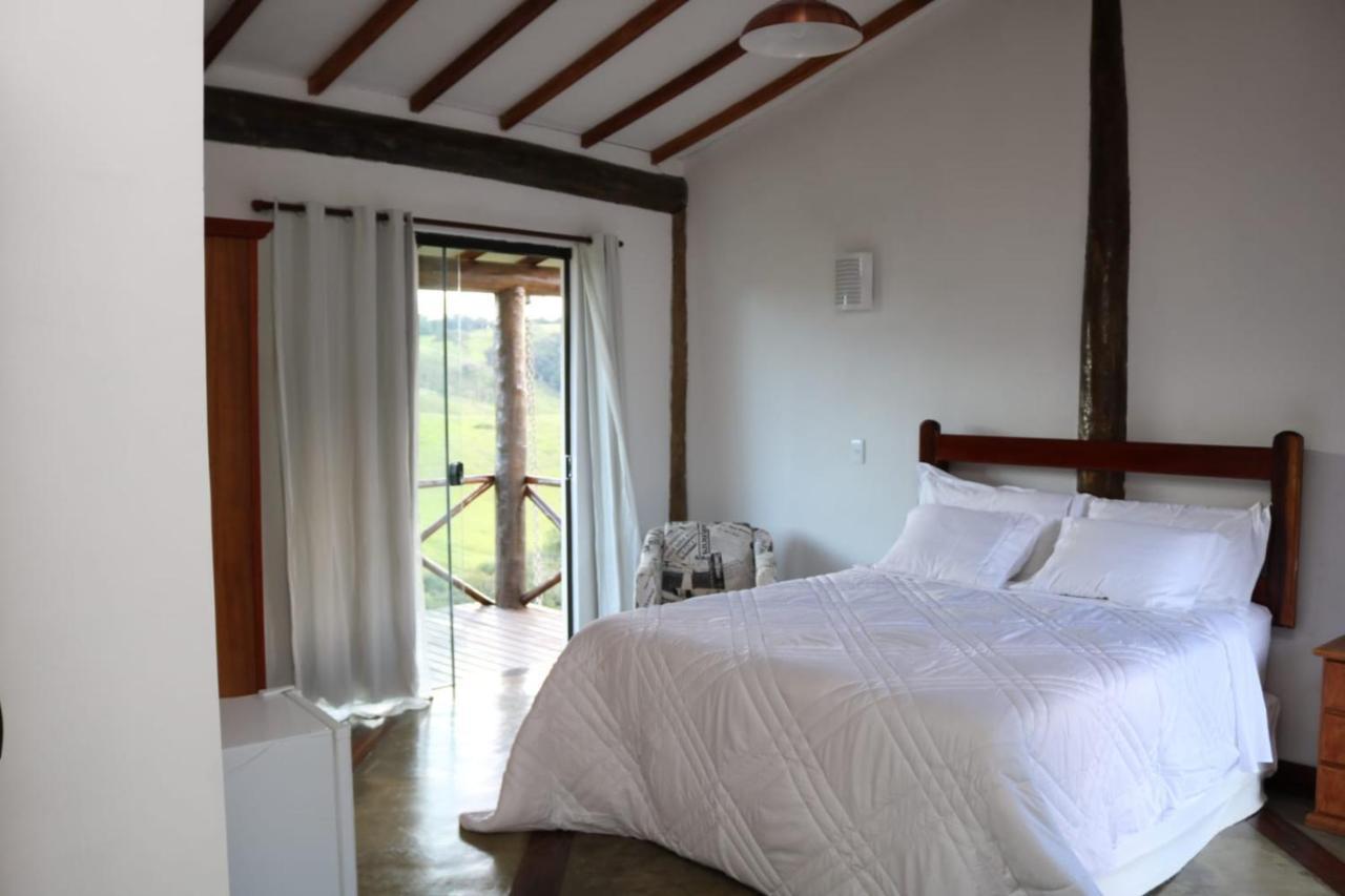 Estalagem Sensacoes Bed & Breakfast Cunha Eksteriør bilde